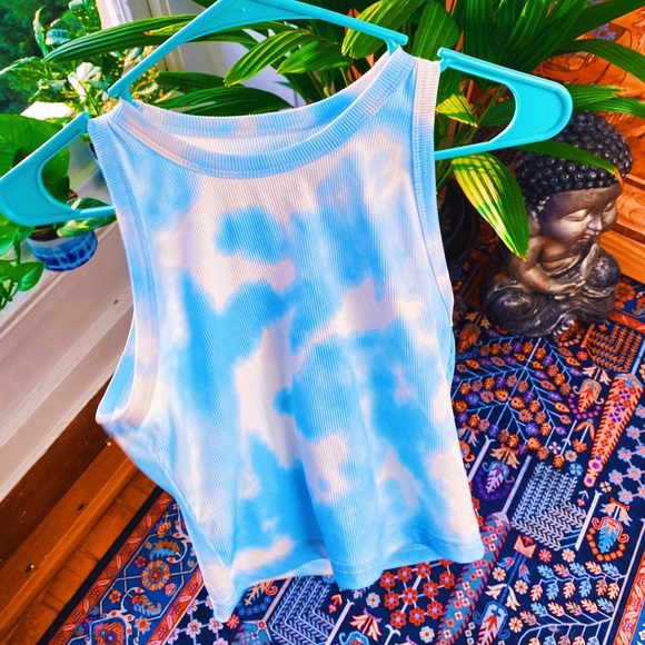 Tops - Baby Blue Tie Dye Ribbed Crop Top ✨